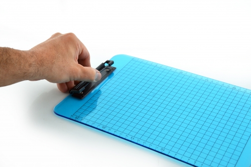 Clipboard standard Office box, A4, transparent PP, albastru